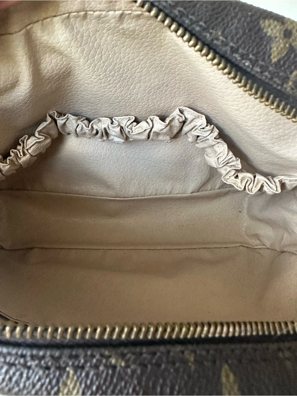 Louis Vuitton Monogram Trousse 23 Accessory Pouch.